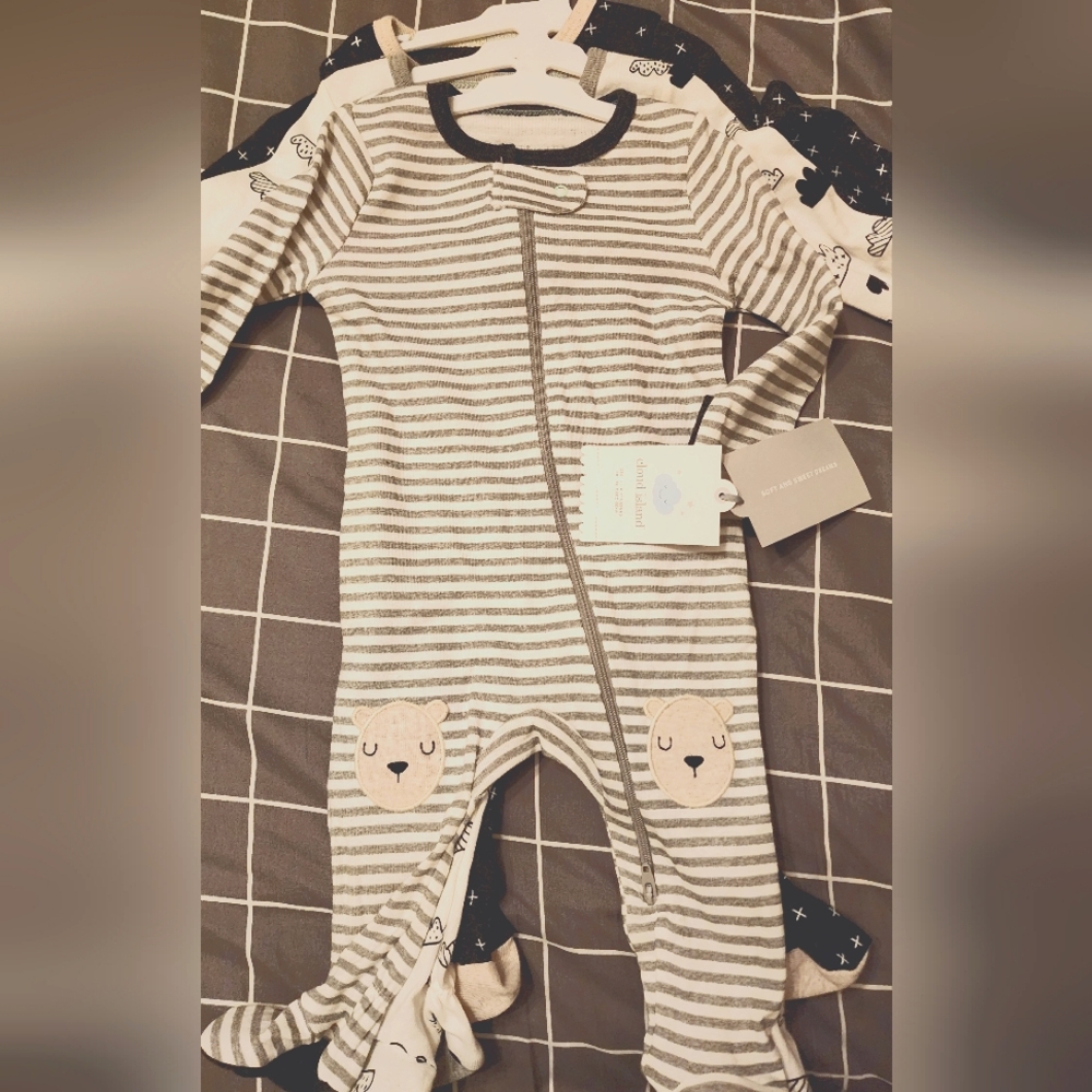 Cloud Island pajamas 3-6M (3 pack)